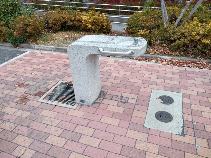綱島ヒコーキ公園水飲み場
