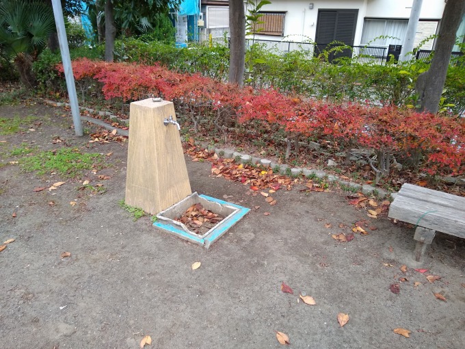 親和会子供の遊び場 水飲み場