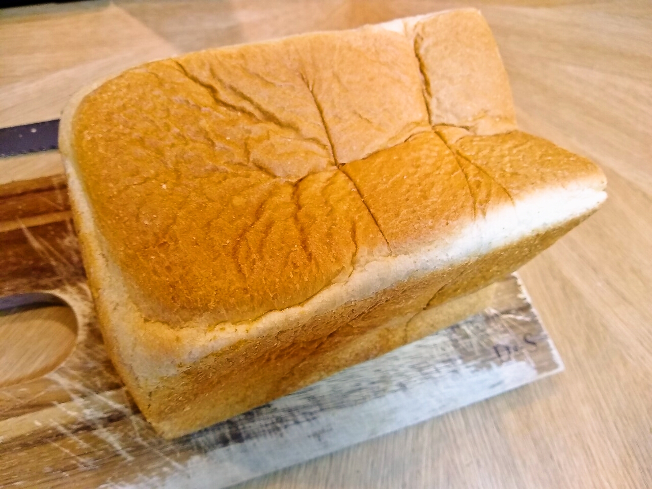 のるるん生食パン