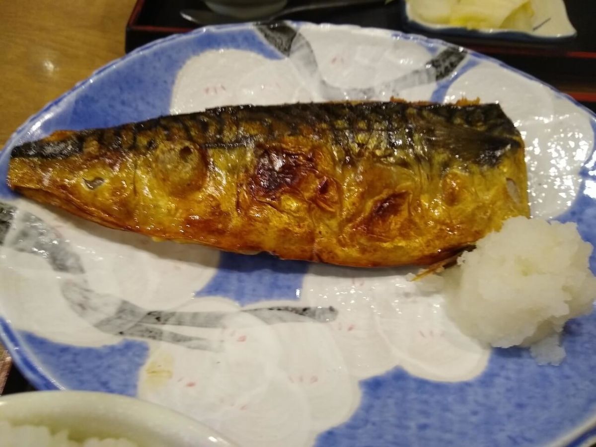 磯丸水産のランチ定食焼き魚