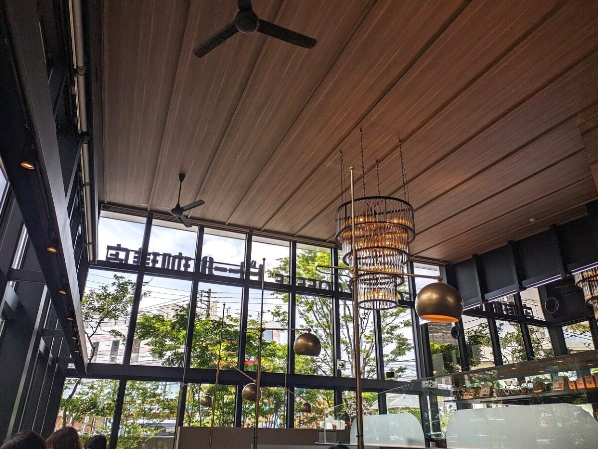 ドトール珈琲店綱島西口店 店内