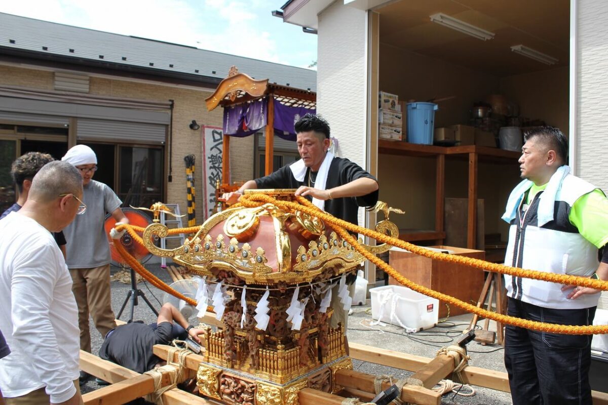 中町神輿準備