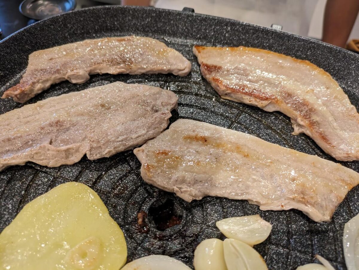 漢江（新吉田）サムギョプサルランチ