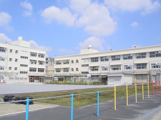 大曽根小学校