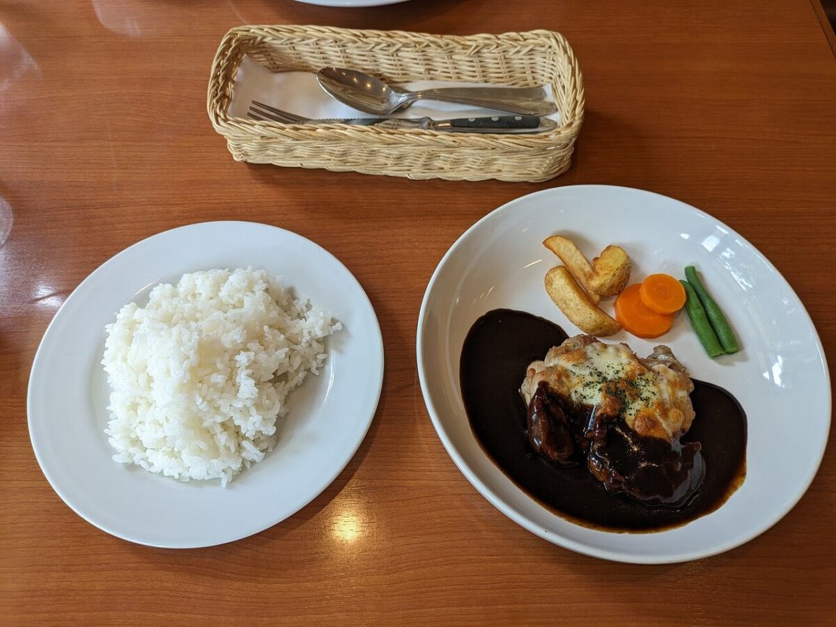 綱島カフェモカのランチ(肉)
