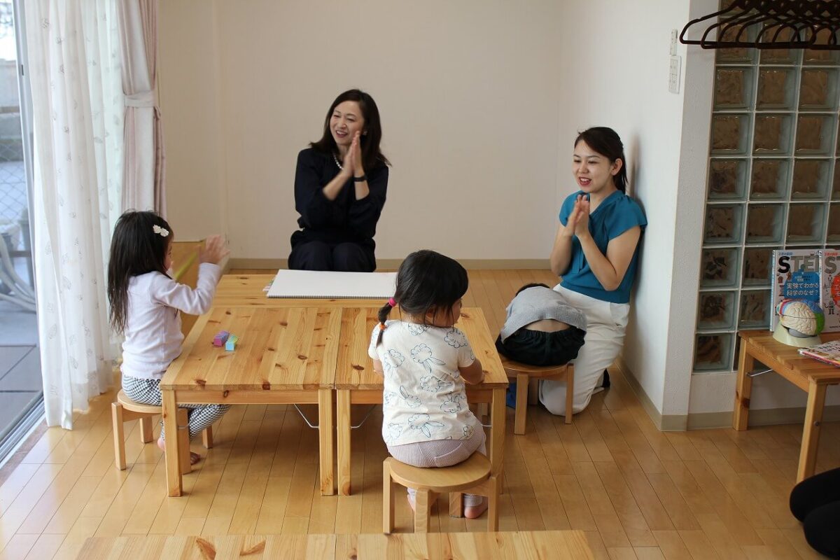 リトルモンテギフトスクール幼児クラス体験レッスン(こどもかいぎ)