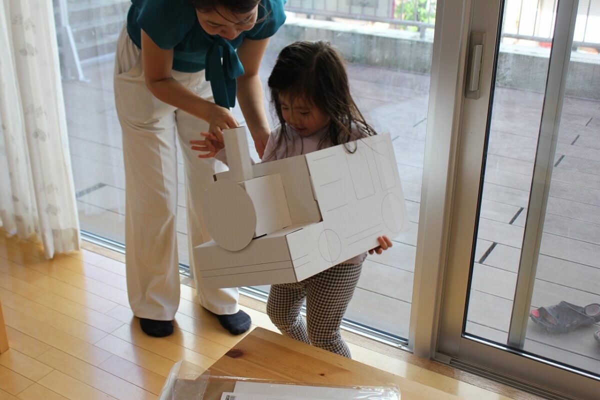 リトルモンテギフトスクール幼児クラス体験レッスン(こどもかいぎ)