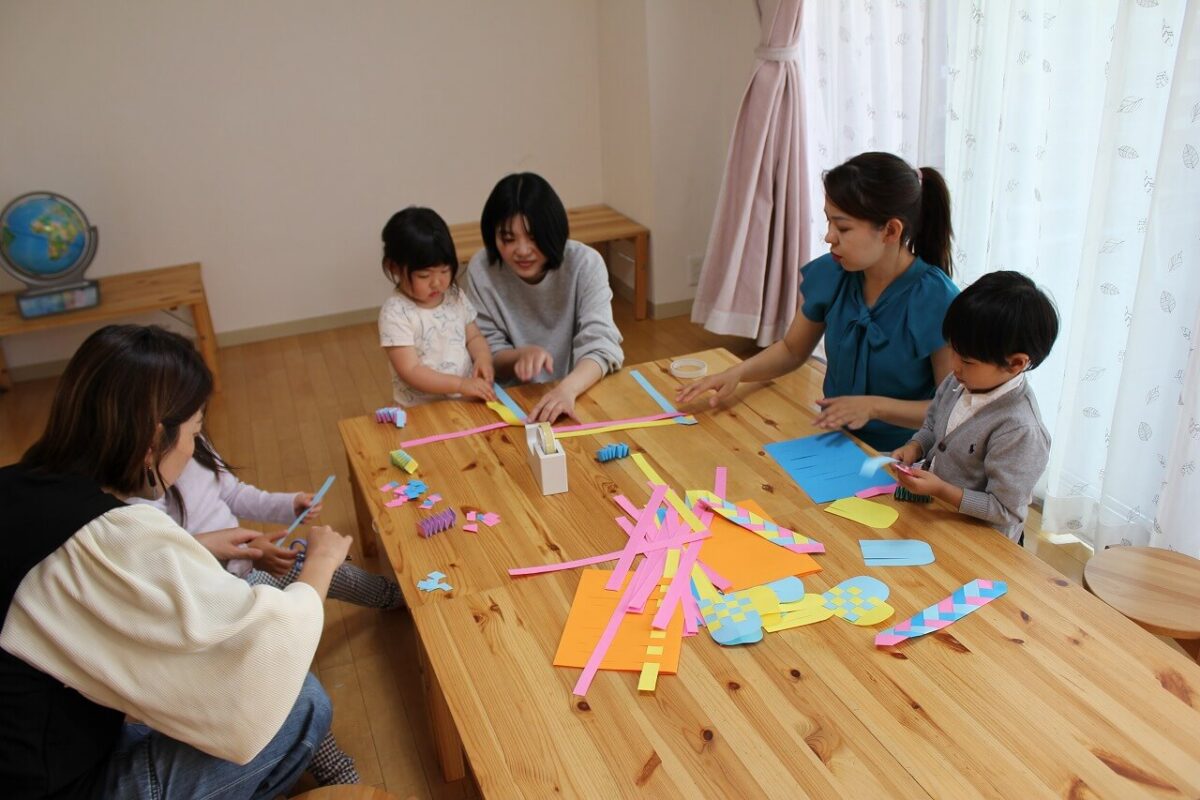 リトルモンテギフトスクール幼児クラス体験レッスン(格子編み)
