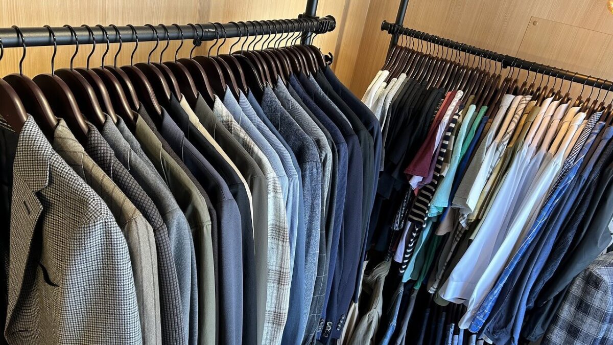 NINE ROVER古着屋店内
