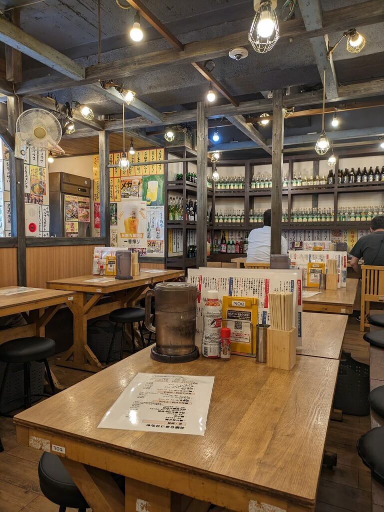 鳥平ちゃん綱島西口店座席の様子
