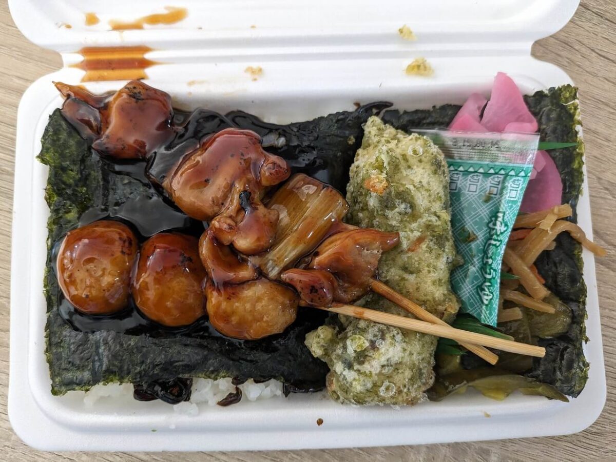 けいゆー（のり・焼き鳥弁当）