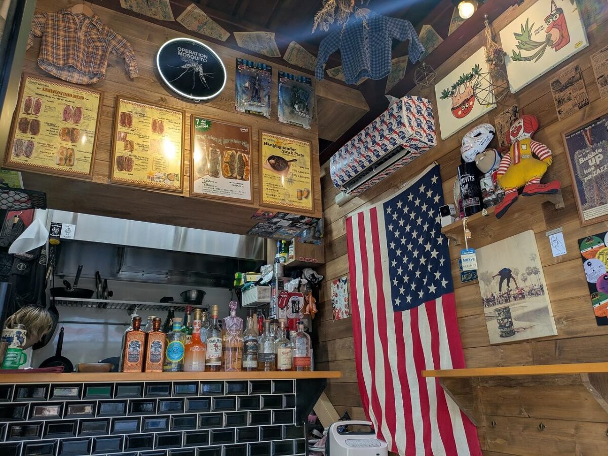 ステイブラー日吉店内