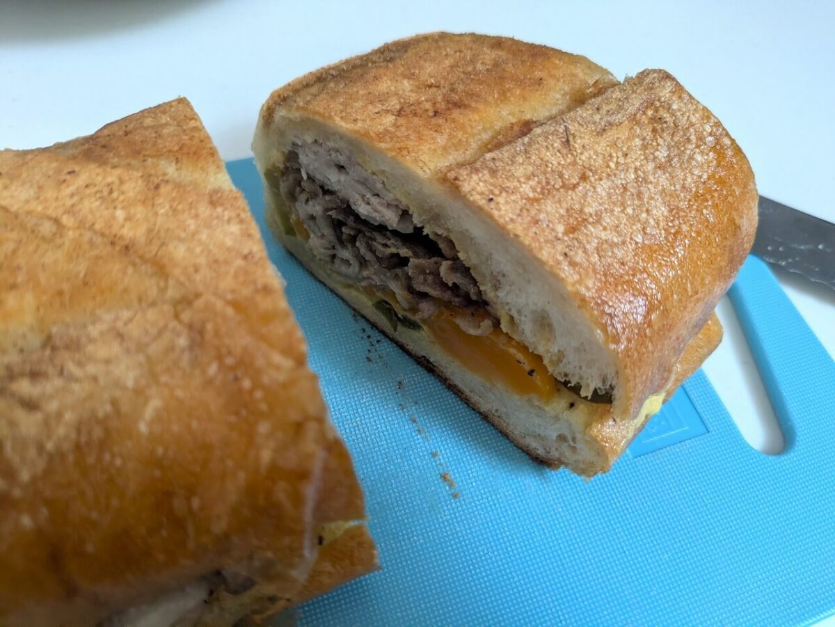 和田食堂のキューバサンド