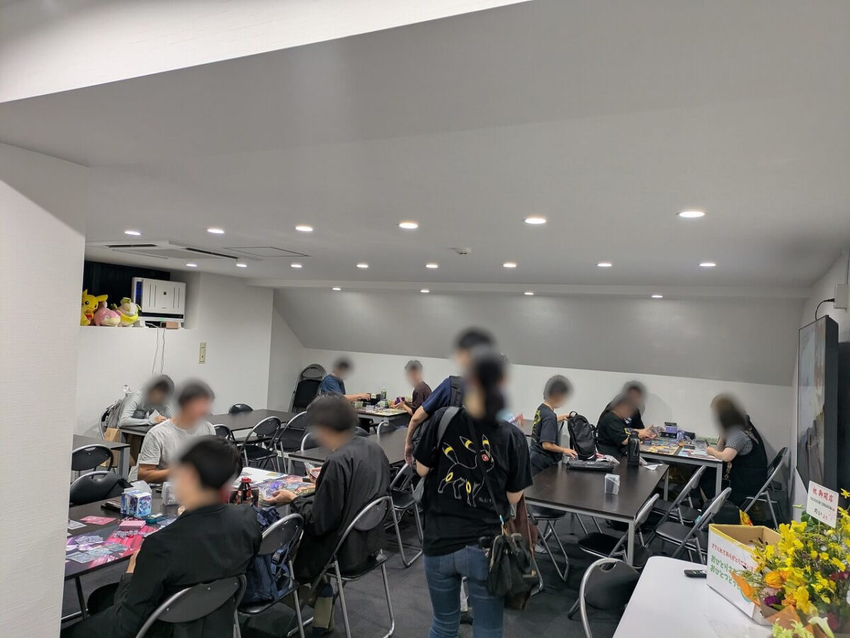トレステ綱島店内