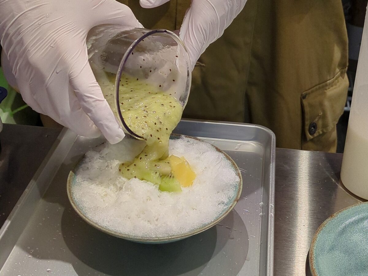 三階は製氷室。キウイのかき氷