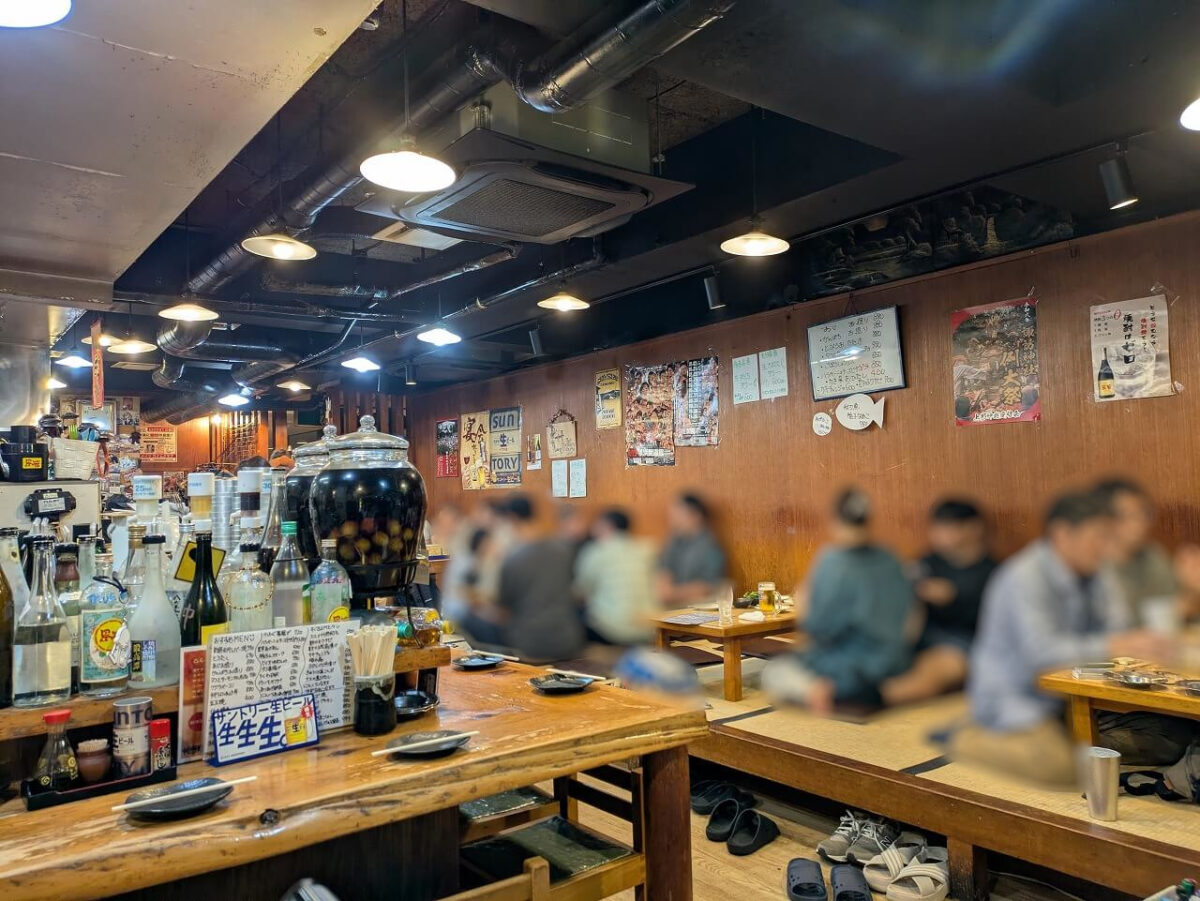 鳥笹の店内